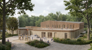 Buitenkant van de nieuwe school en het nieuwe schoolplein. De nieuwe school heeft 2 verdiepingen en een terras op de 1ste verdieping.